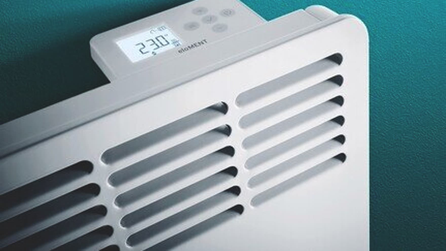 Ausschnitt eines Direktheizgerätes von Vaillant vor einer grünen Wand