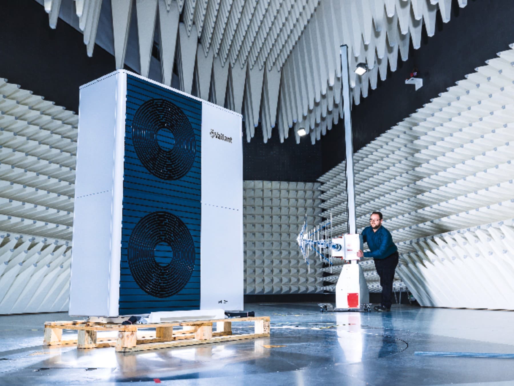 Vaillant-Wärmepumpe im Testgerät